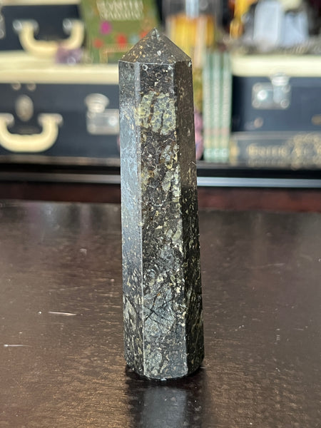 Nuummite Generator #4 Tall
