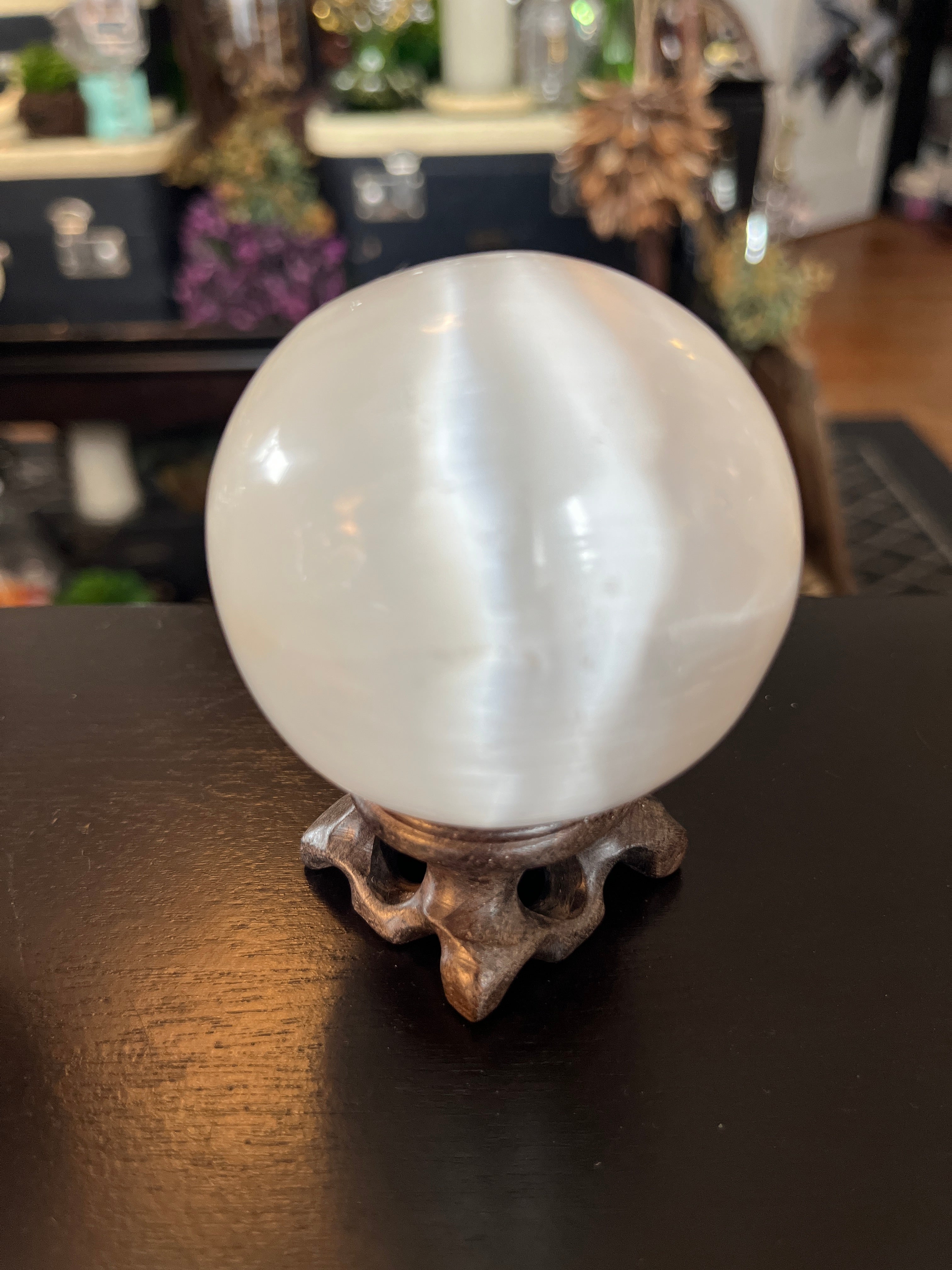 Selenite Orb & Sphere – Cleansing & High Vibration Healing Crystal (Satin Spar)