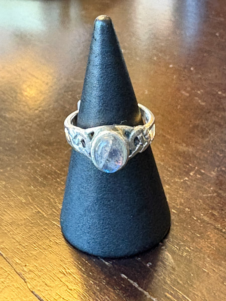 Silver .925 Labradorite Ring (156) – Magic & Transformation Crystal Jewelry