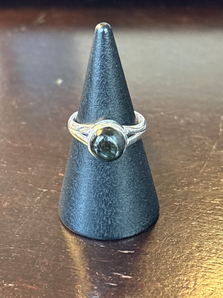 Silver .925 Black Star Ring (208)