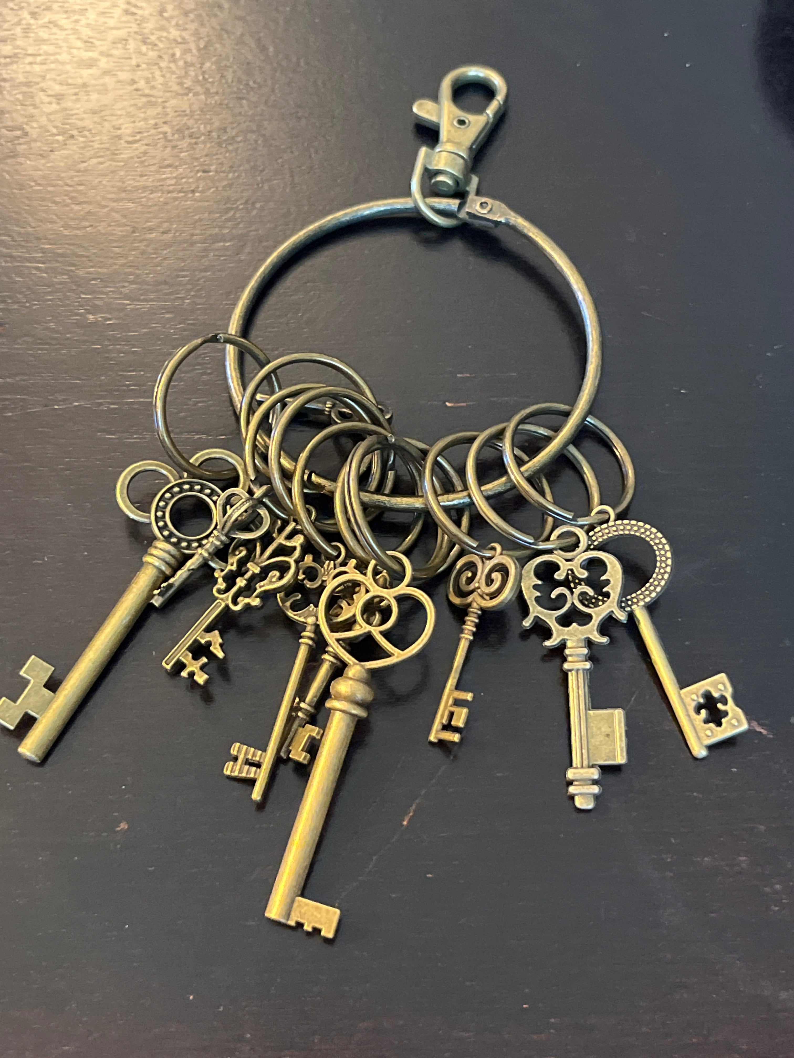 Vintage Inspired Iron Key Ring w/ Keys