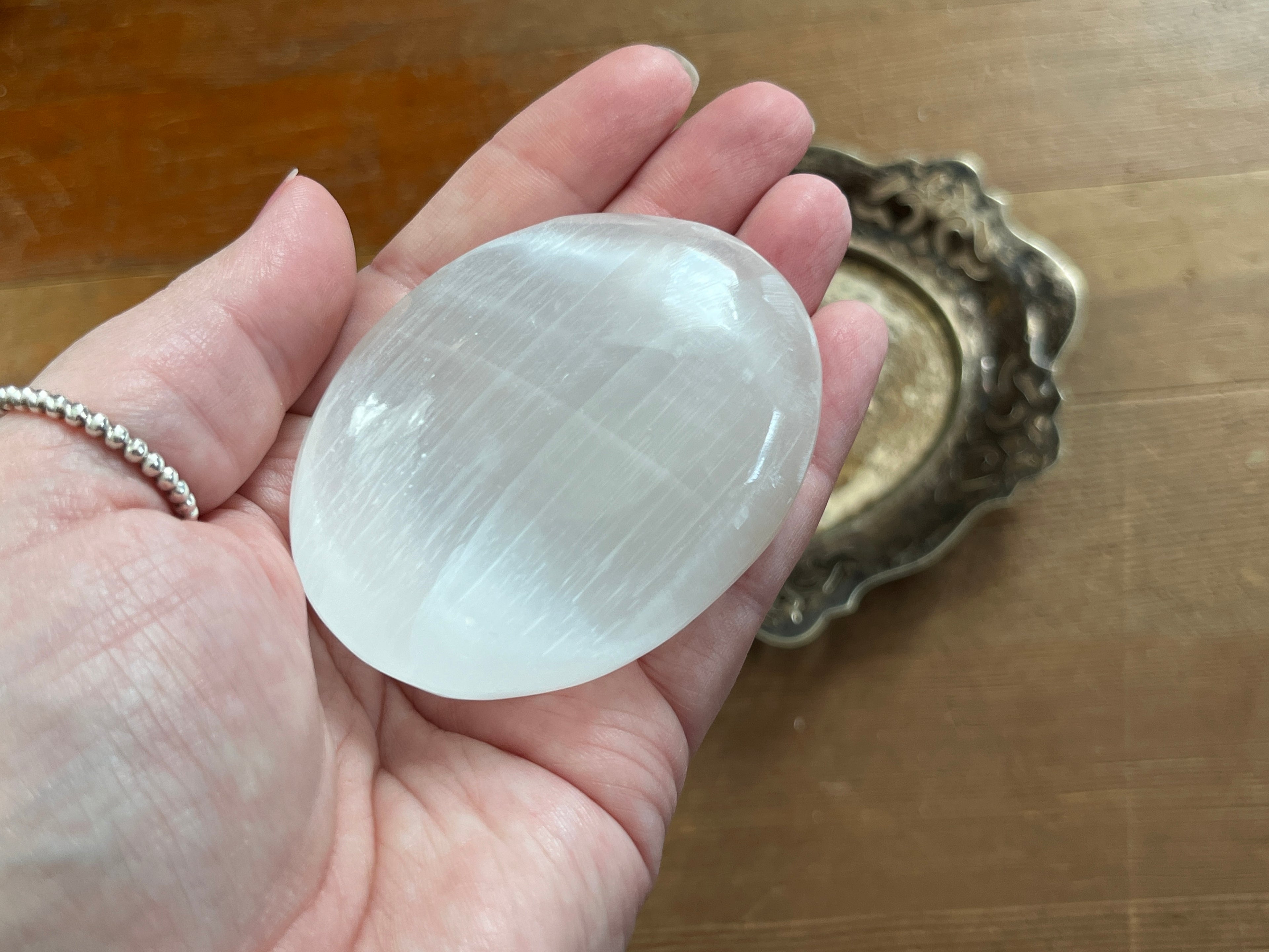 Selenite Palm Stone – Cleansing & High Vibration Healing Crystal (Satin Spar)