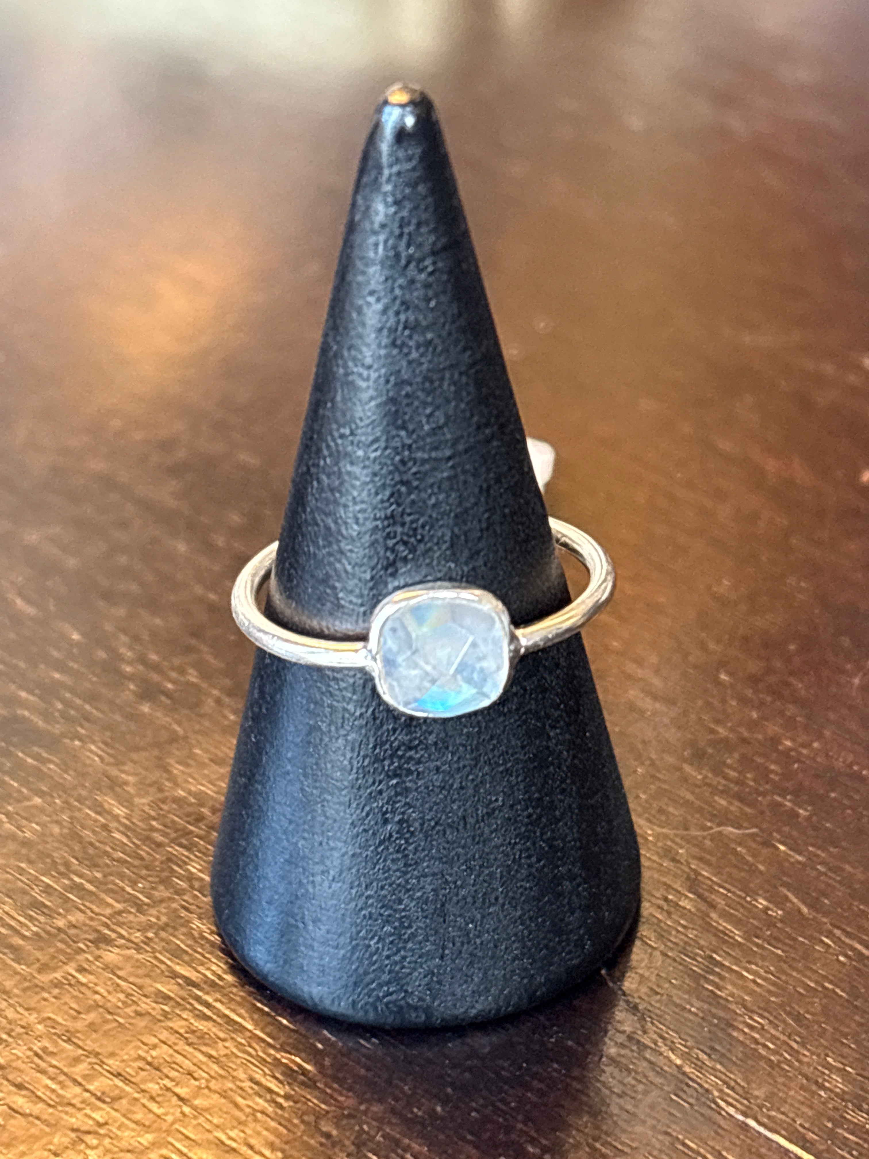 Silver .925 Rainbow Moonstone Ring (176) – Intuition & Divine Feminine Crystal Jewelry