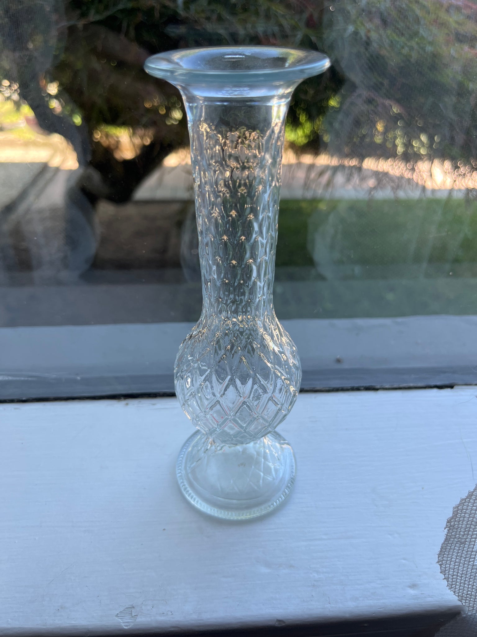 Clear Diamond Cut Vase 7 1/2”