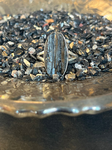 Silver .925 Rough Tourmaline Ring (207)