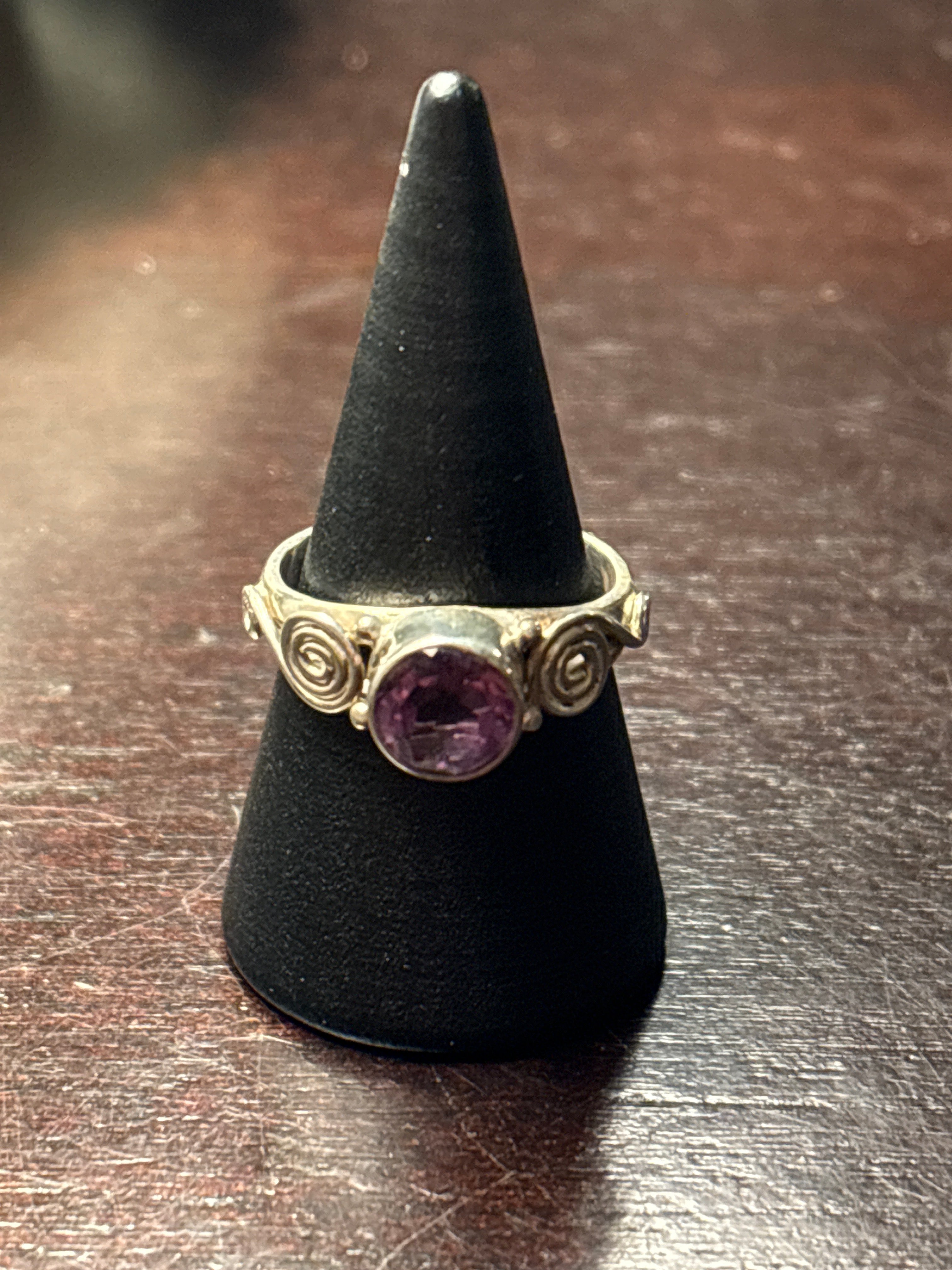 Silver .925 Amethyst Ring (104) – Intuition & Spiritual Protection Crystal Jewelry