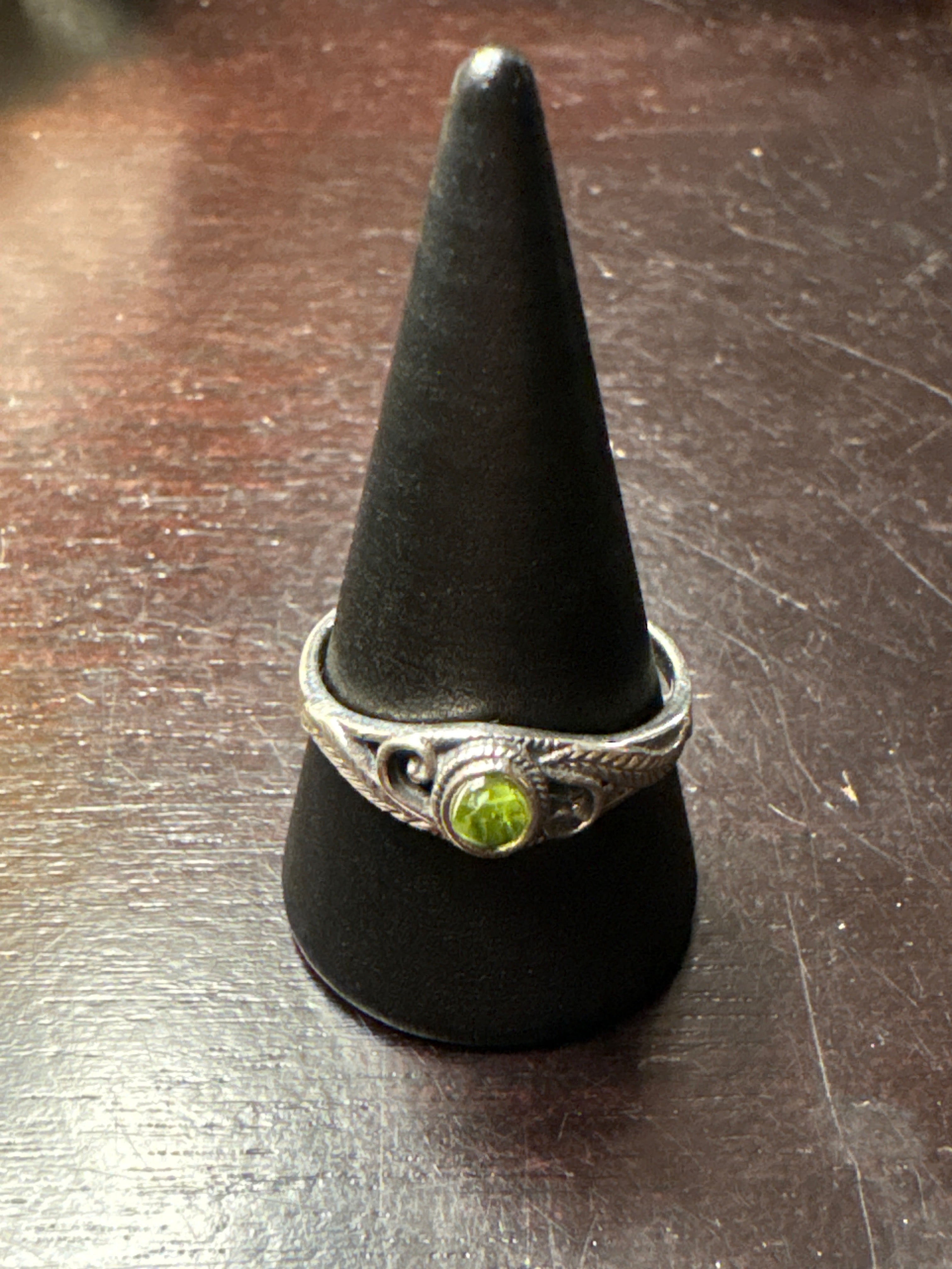 Silver .925 Peridot Ring (170) – Growth & Positive Energy Crystal Jewelry