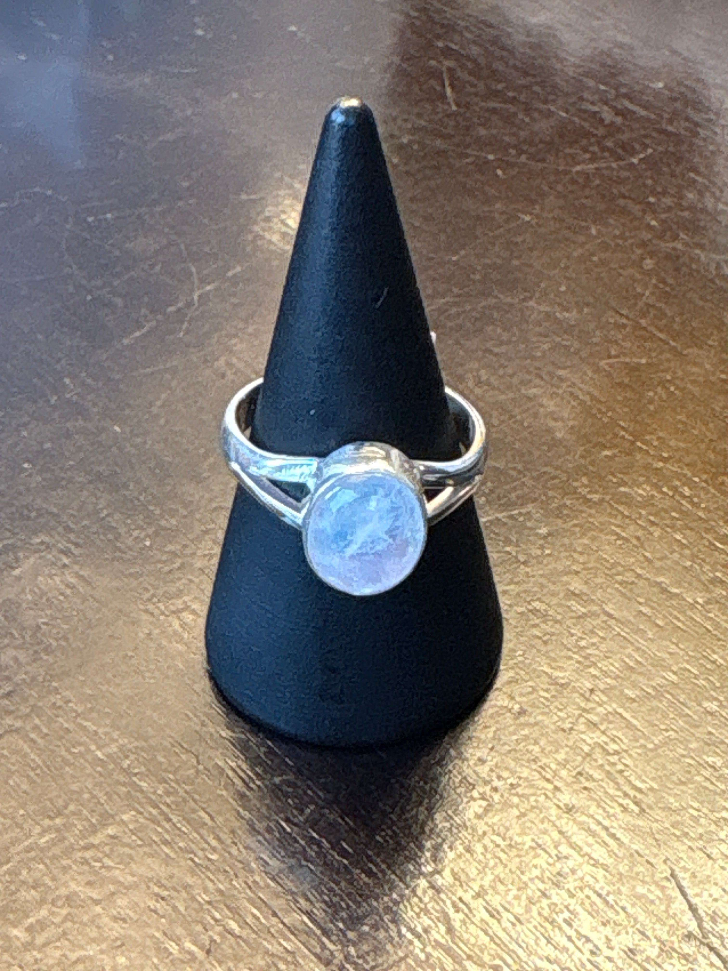 Silver .925 Rainbow Moonstone Ring (176) – Intuition & Divine Feminine Crystal Jewelry