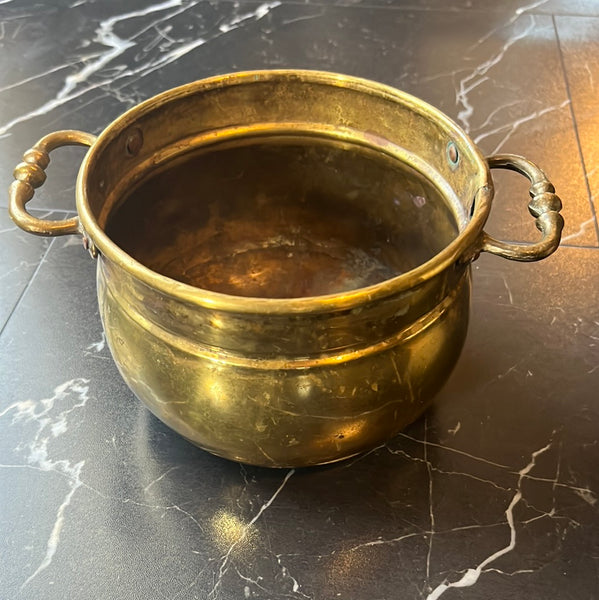 Pot Belly Brass Pot/ Cauldron Medium
