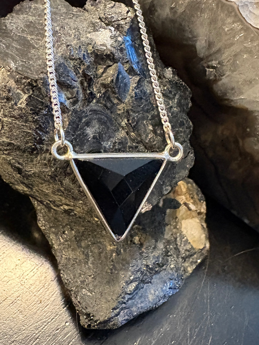 P + G Crystal Triangle Collection