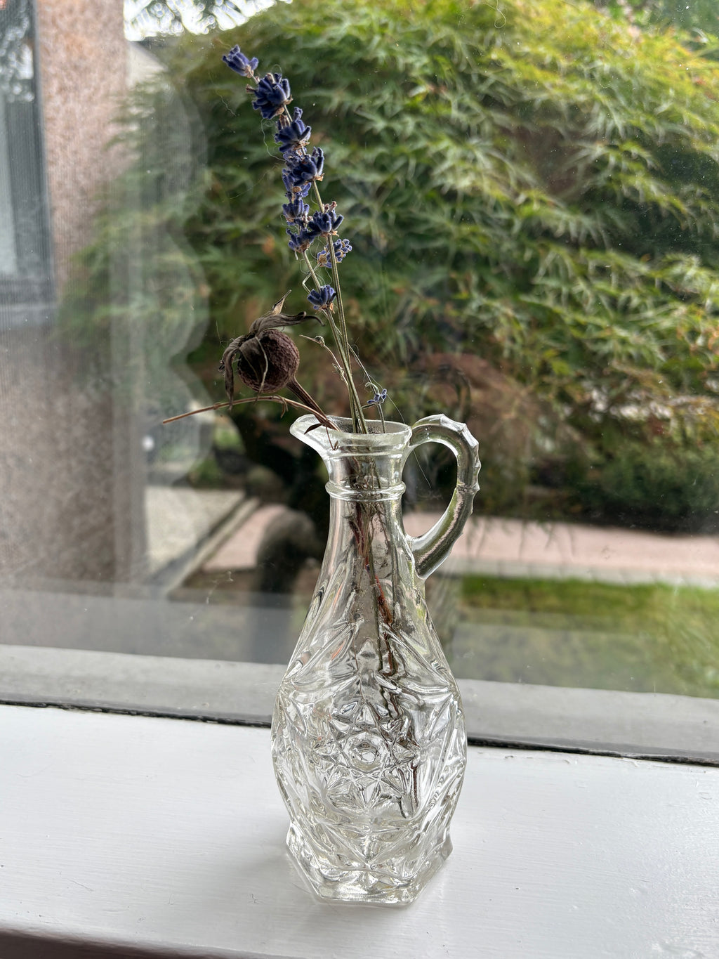 Vintage Anchor Hocking Fan & Star Cruet