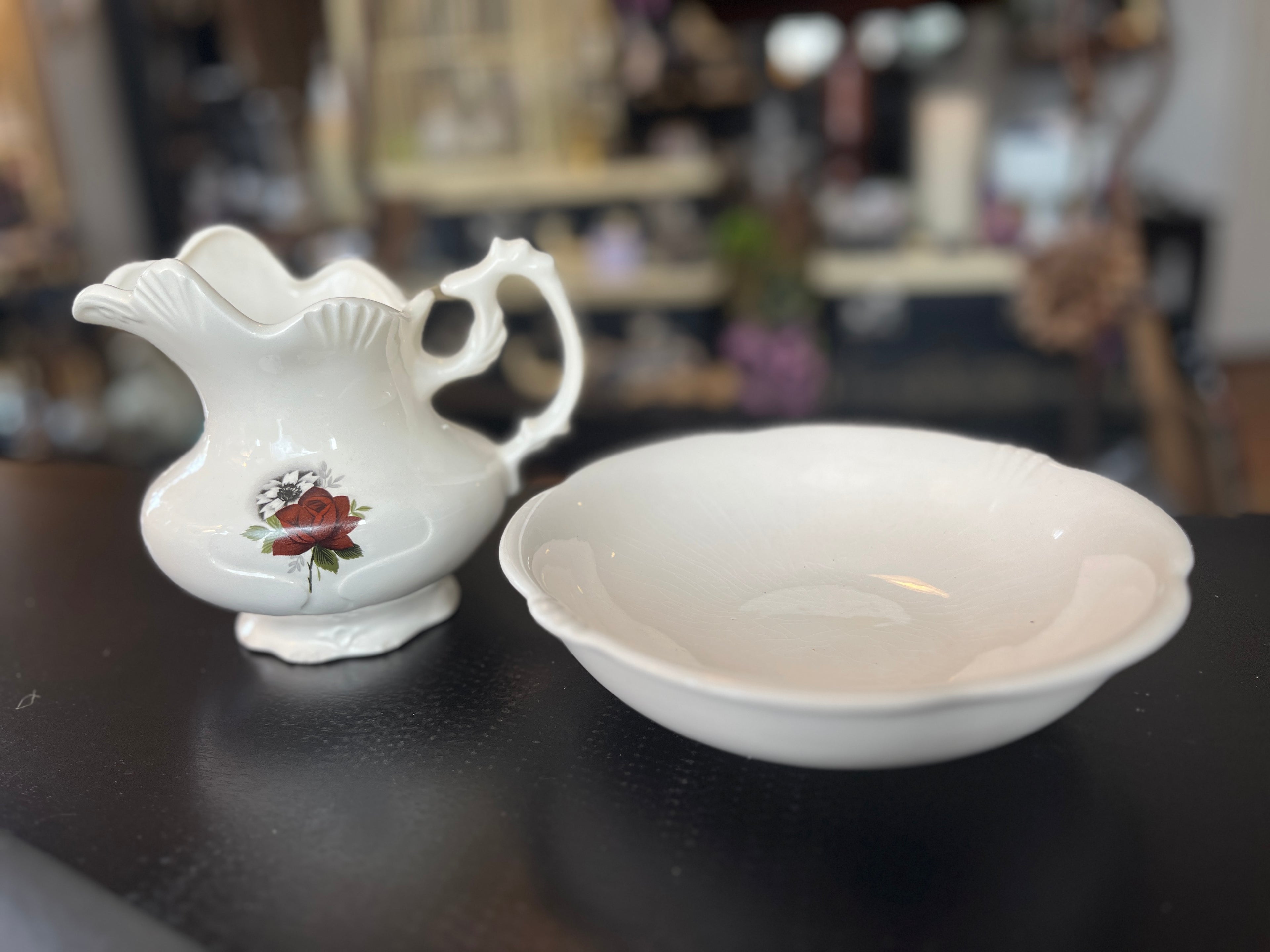 Vintage Wash Jug & Basin w/ Rose