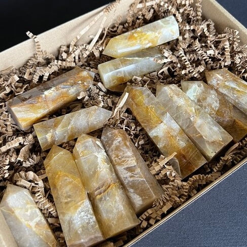 Golden Healer Generator Tower – Universal Healing & High Vibration Crystal