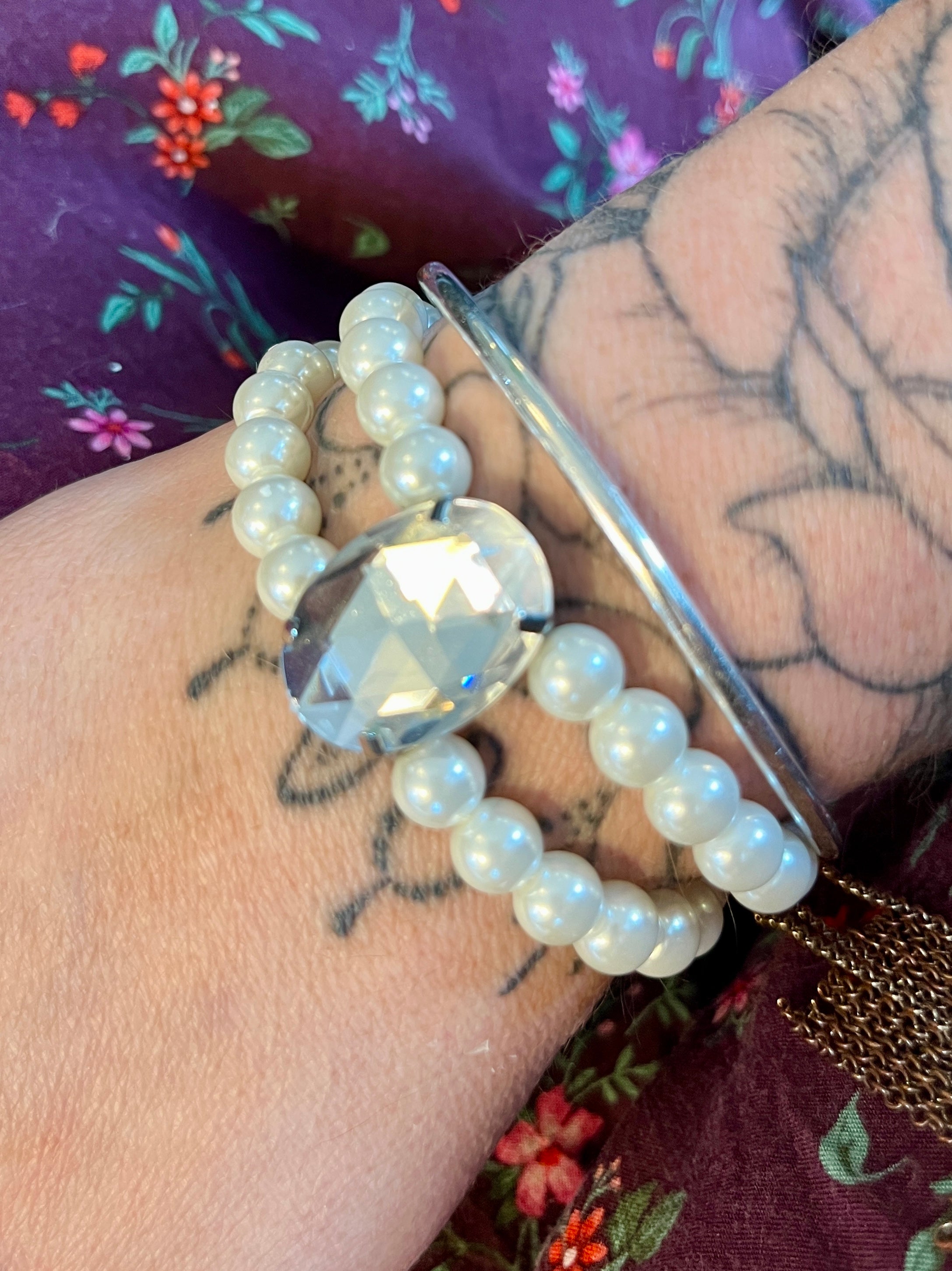 Faux Double Strand Pearl Bracelet w/ Rhinestone