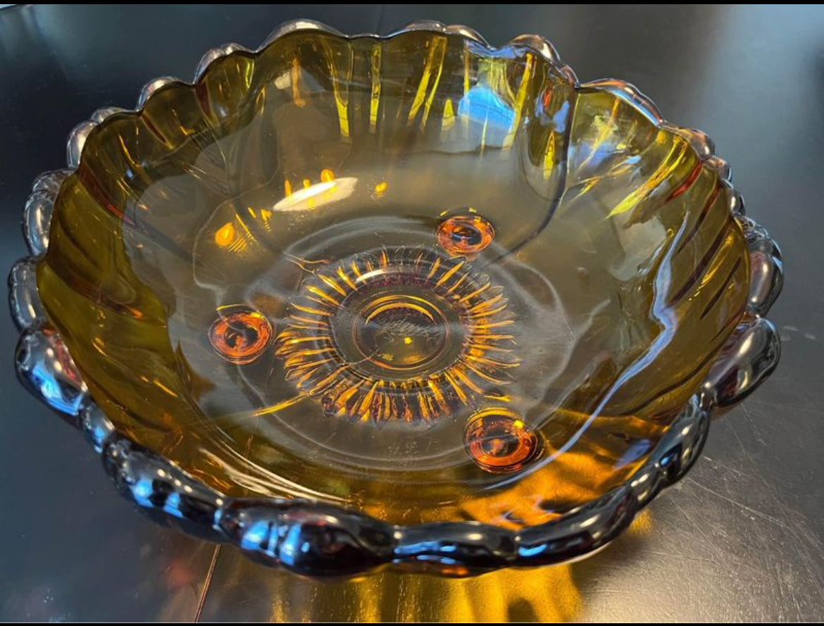 Vintage Indiana Glass Company Amber Sunflower footed bowl