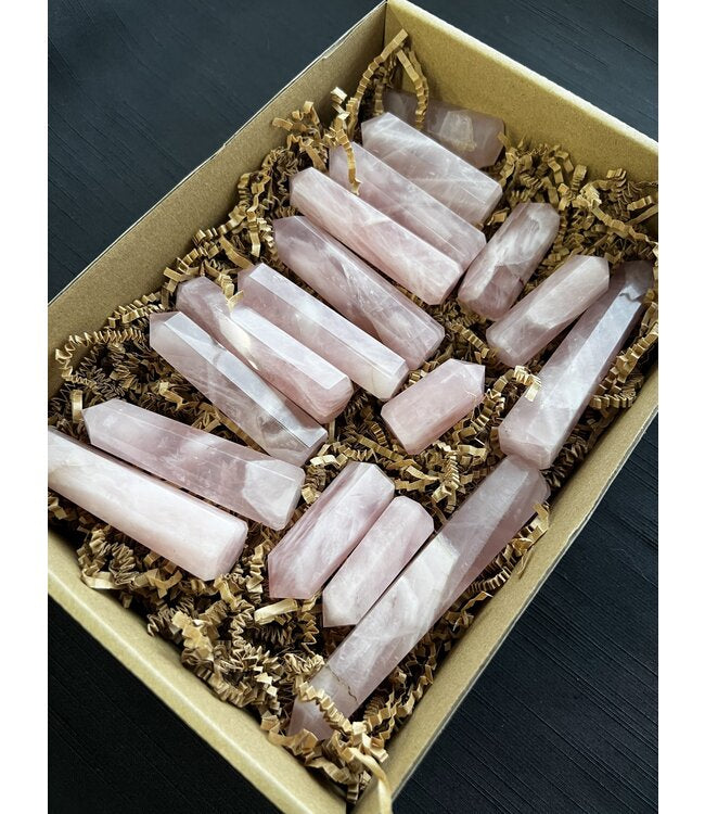 Rose Quartz Generator Tower – Love & Self-Compassion Healing Crystal (Set 1)