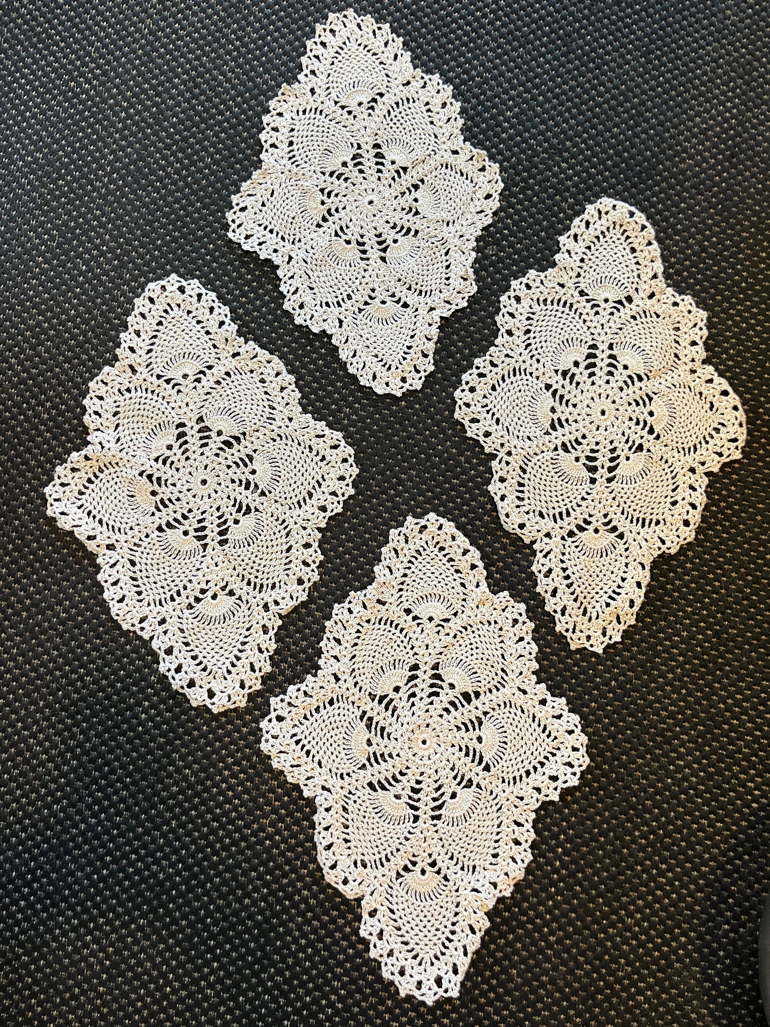 Diamond Ecru Doily Set