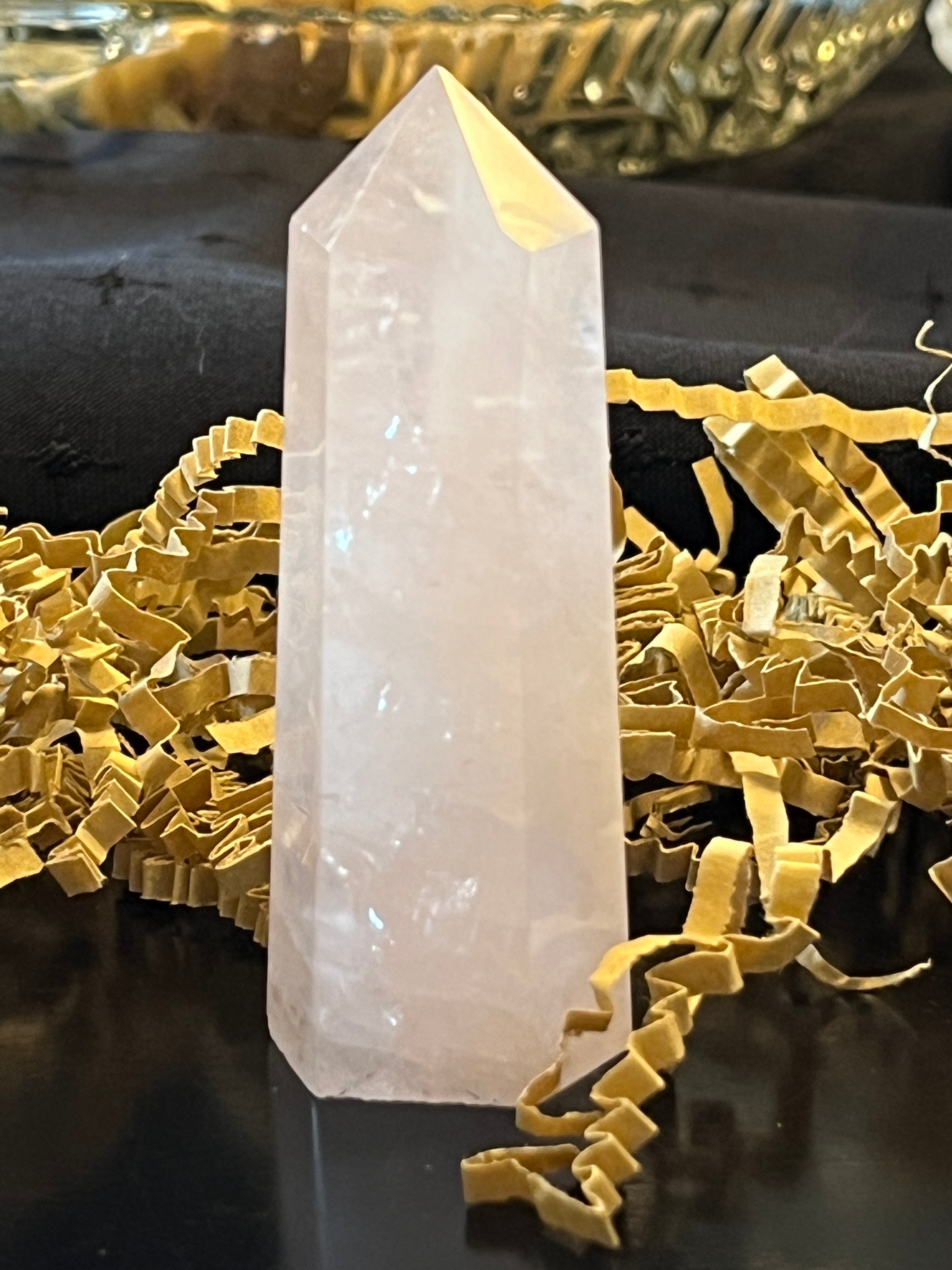 Rose Quartz Generator Tower – Love & Self-Compassion Healing Crystal (Set 1)