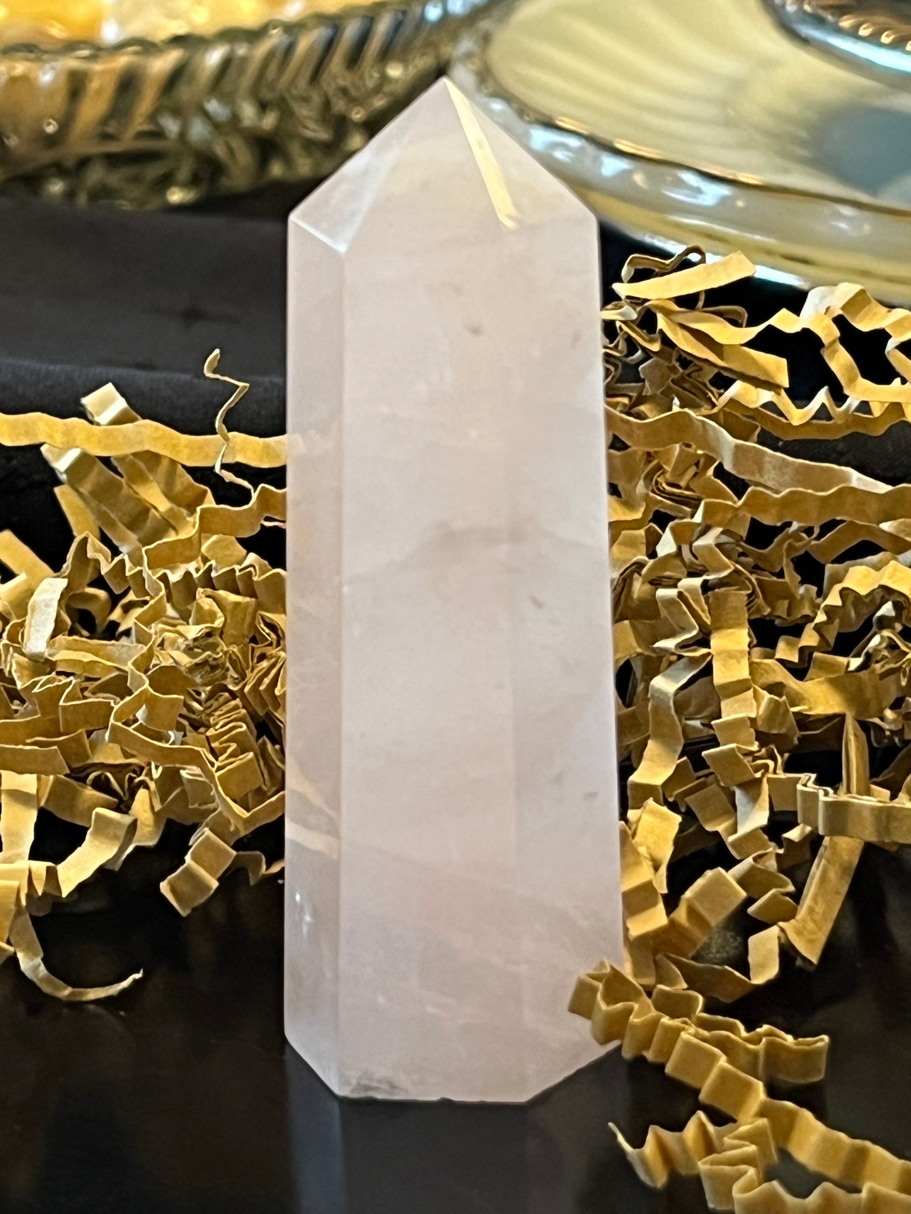 Rose Quartz Generator Tower – Love & Self-Compassion Healing Crystal (Set 1)