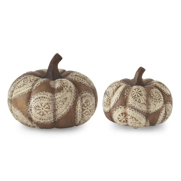 Cream Paisley Embossed Brown Resin Pumpkins