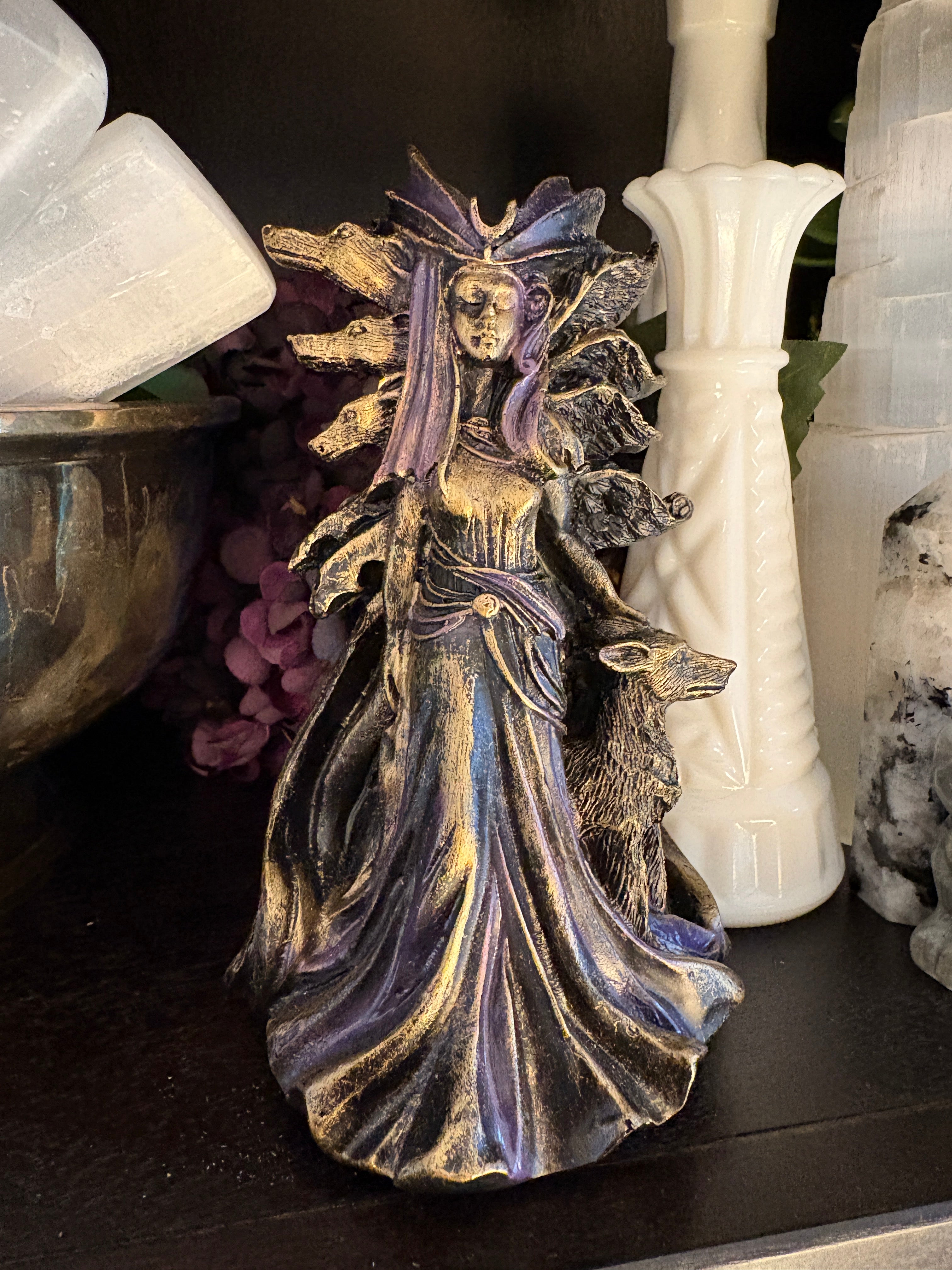 Hecate w/ Hunting Dog