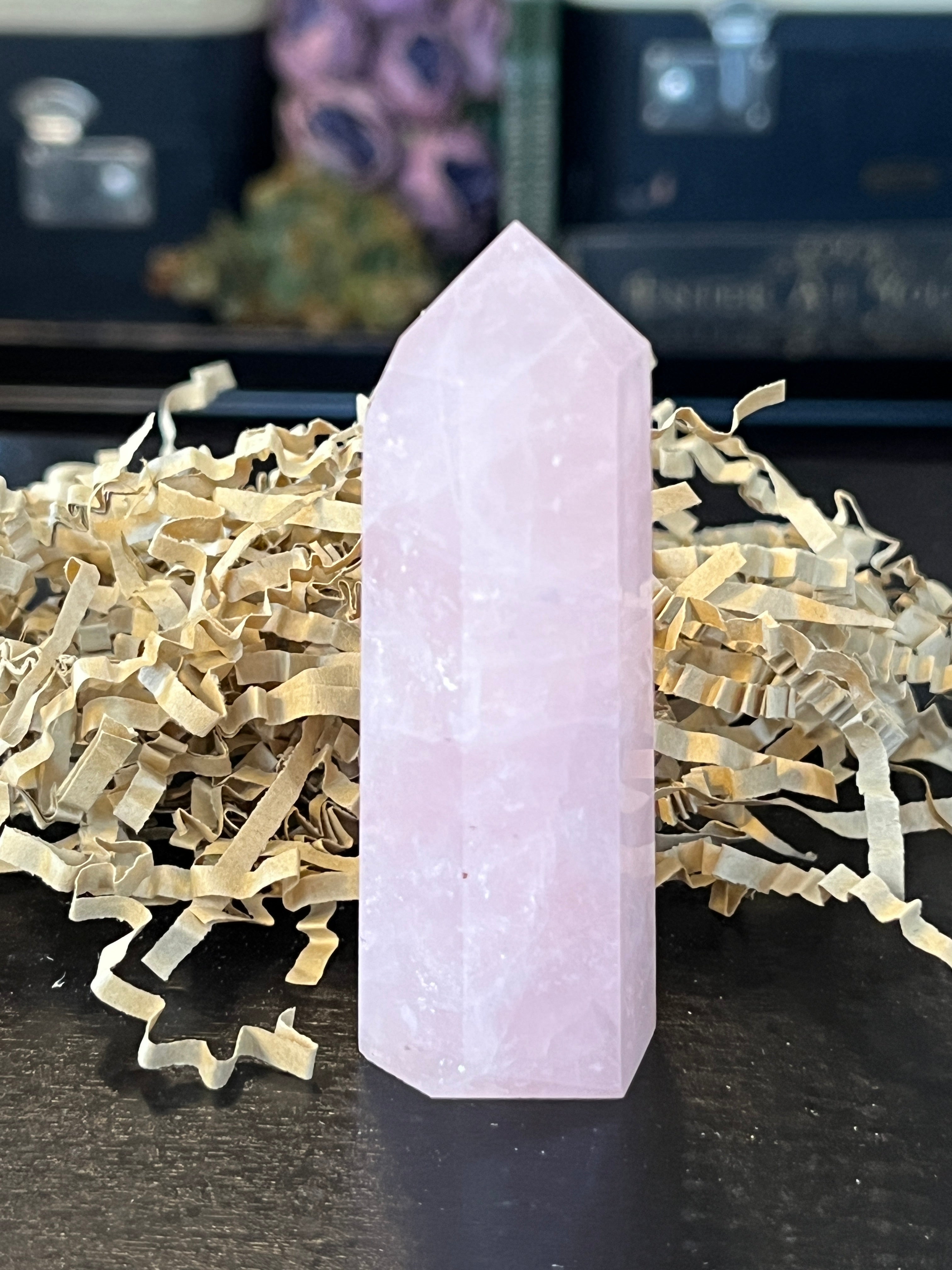 Rose Quartz Generator Tower – Love & Self-Compassion Healing Crystal (Set 2)