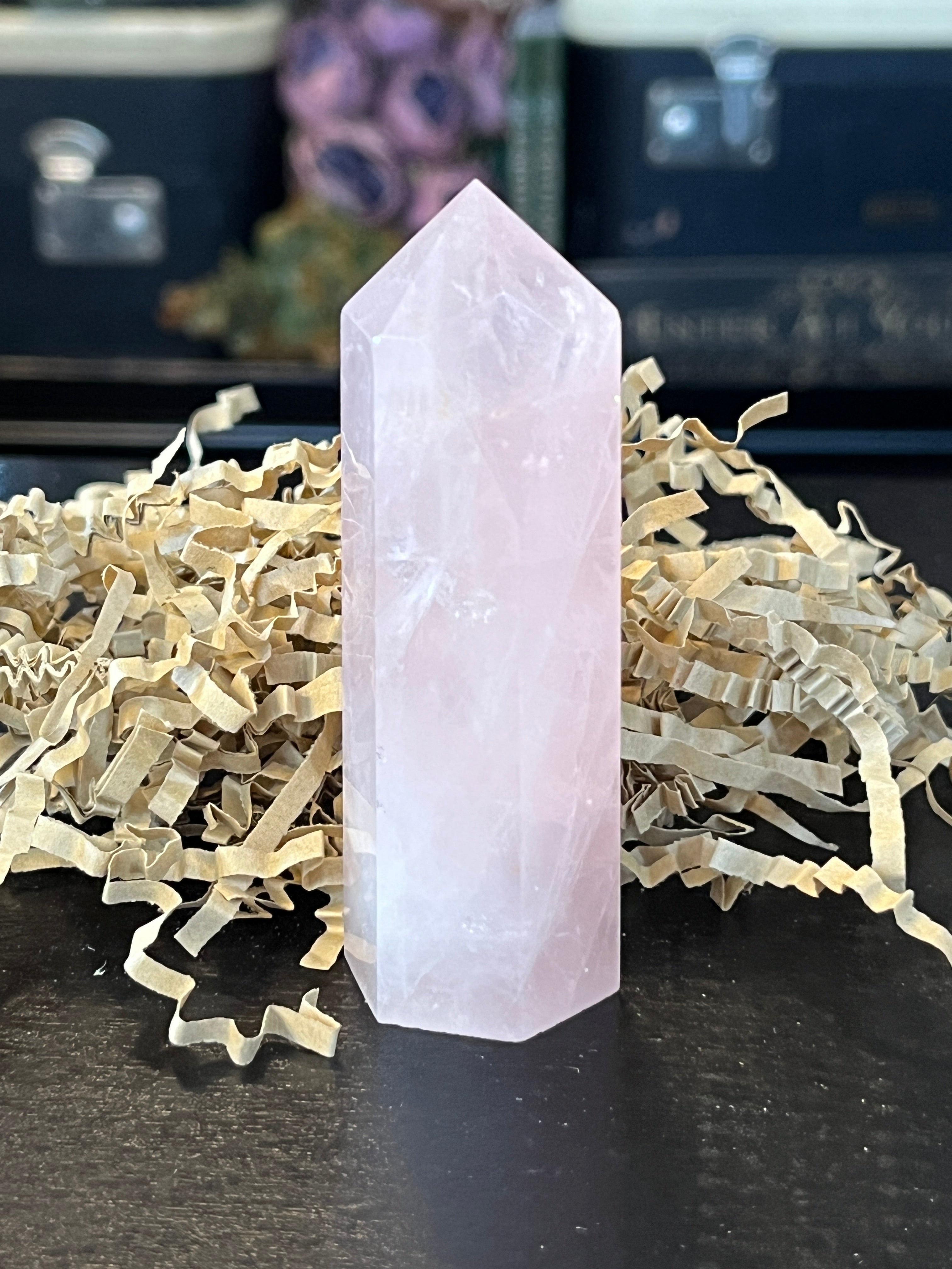 Rose Quartz Generator Tower – Love & Self-Compassion Healing Crystal (Set 2)