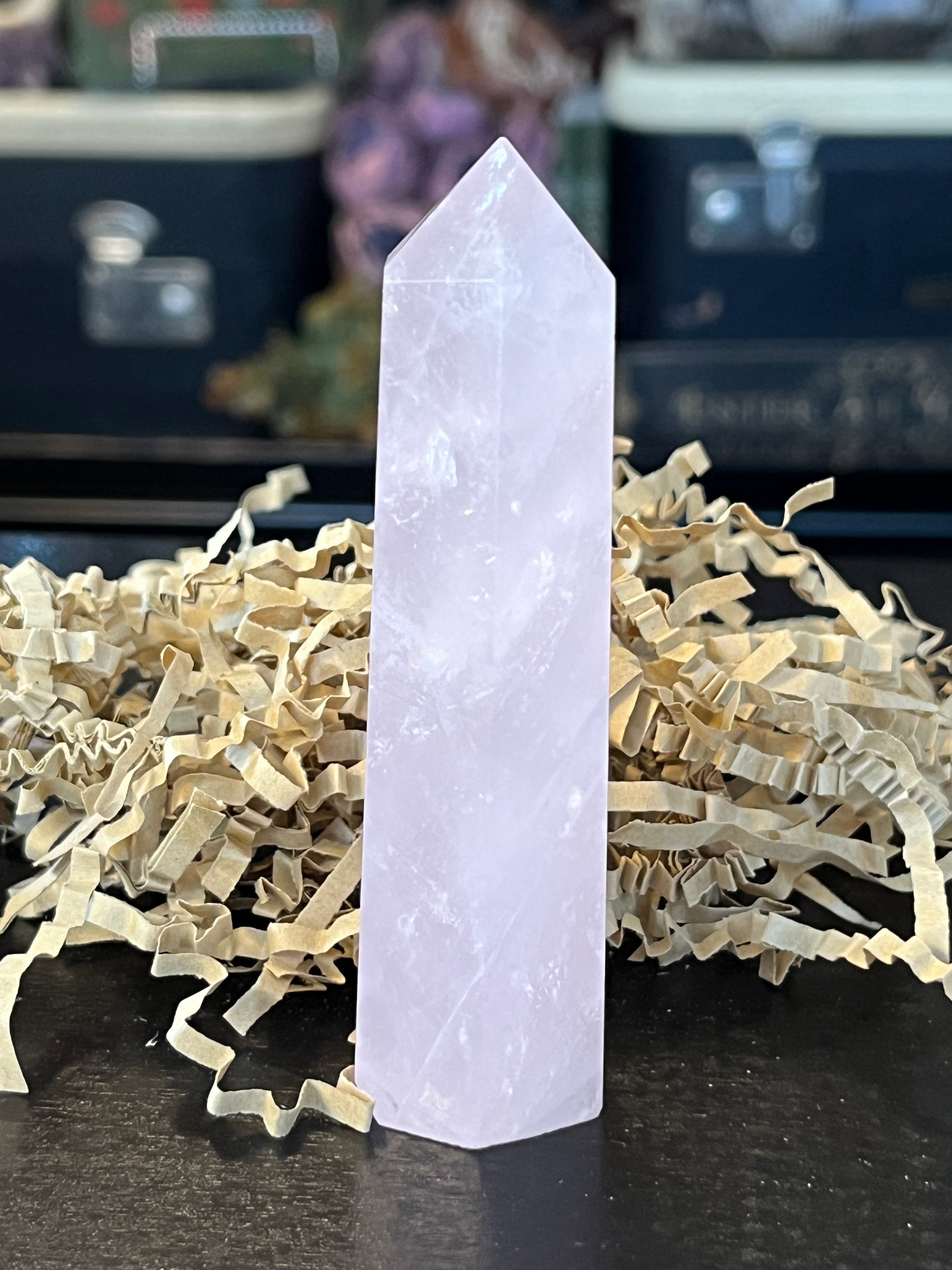 Rose Quartz Generator Tower – Love & Self-Compassion Healing Crystal (Set 2)