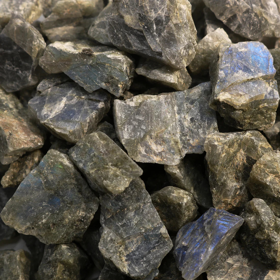 Labradorite Rough Stone – Magic & Transformation Healing Crystal