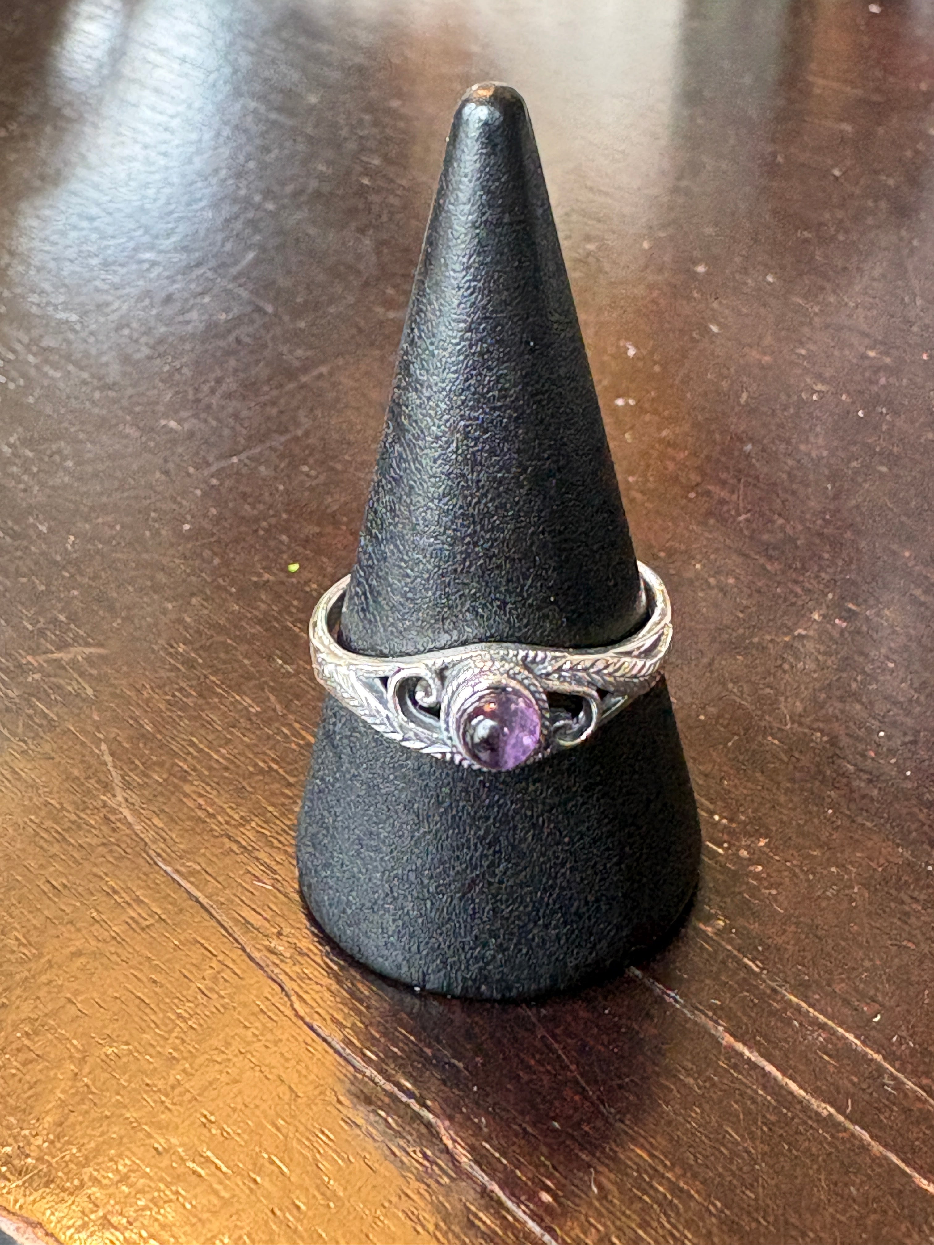 Silver .925 Amethyst Ring (104) – Intuition & Spiritual Protection Crystal Jewelry
