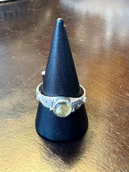 Silver .925 Citrine Ring (134) – Abundance & Manifestation Crystal Jewelry