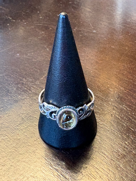 Silver .925 Citrine Ring (134) – Abundance & Manifestation Crystal Jewelry