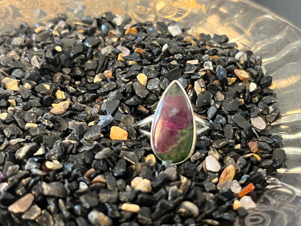 Silver .925 Ruby Zoisite Ring (182)