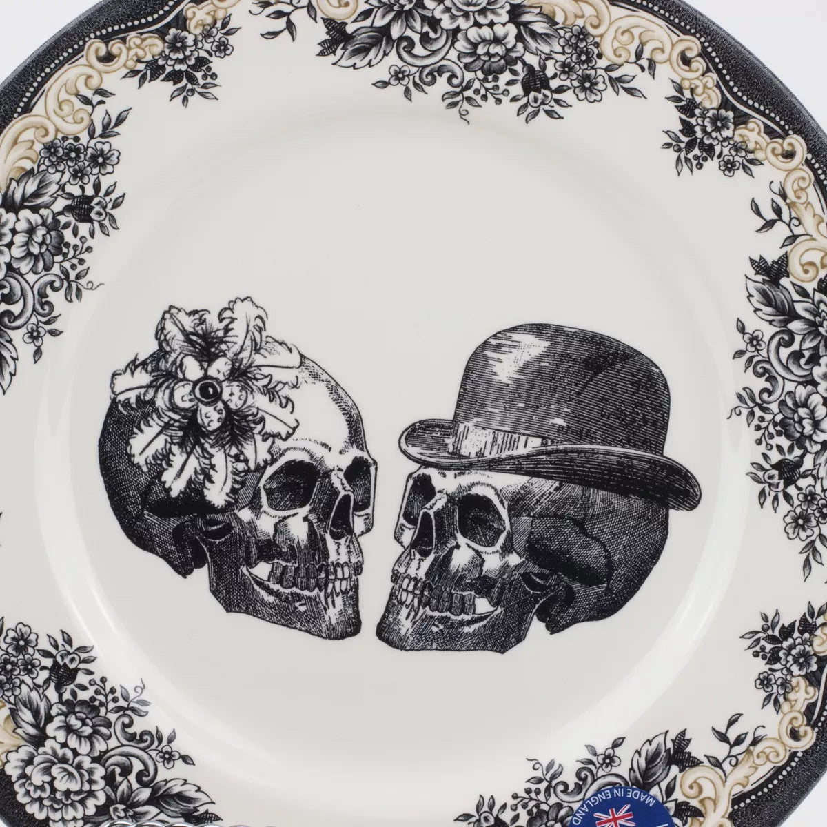 Skull Couple - Royal Stafford. Limited edition. Spookyville collection
