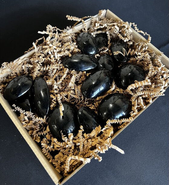 Black Obsidian Palm Stone – Protection & Truth Healing Crystal