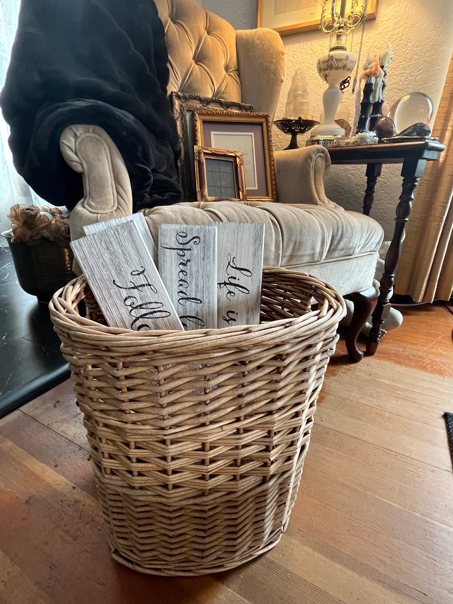 Hamper Style Basket