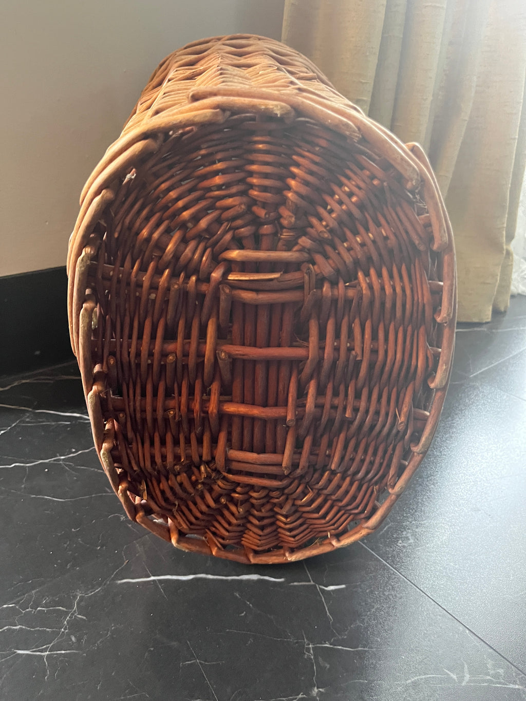 Hamper Style Basket