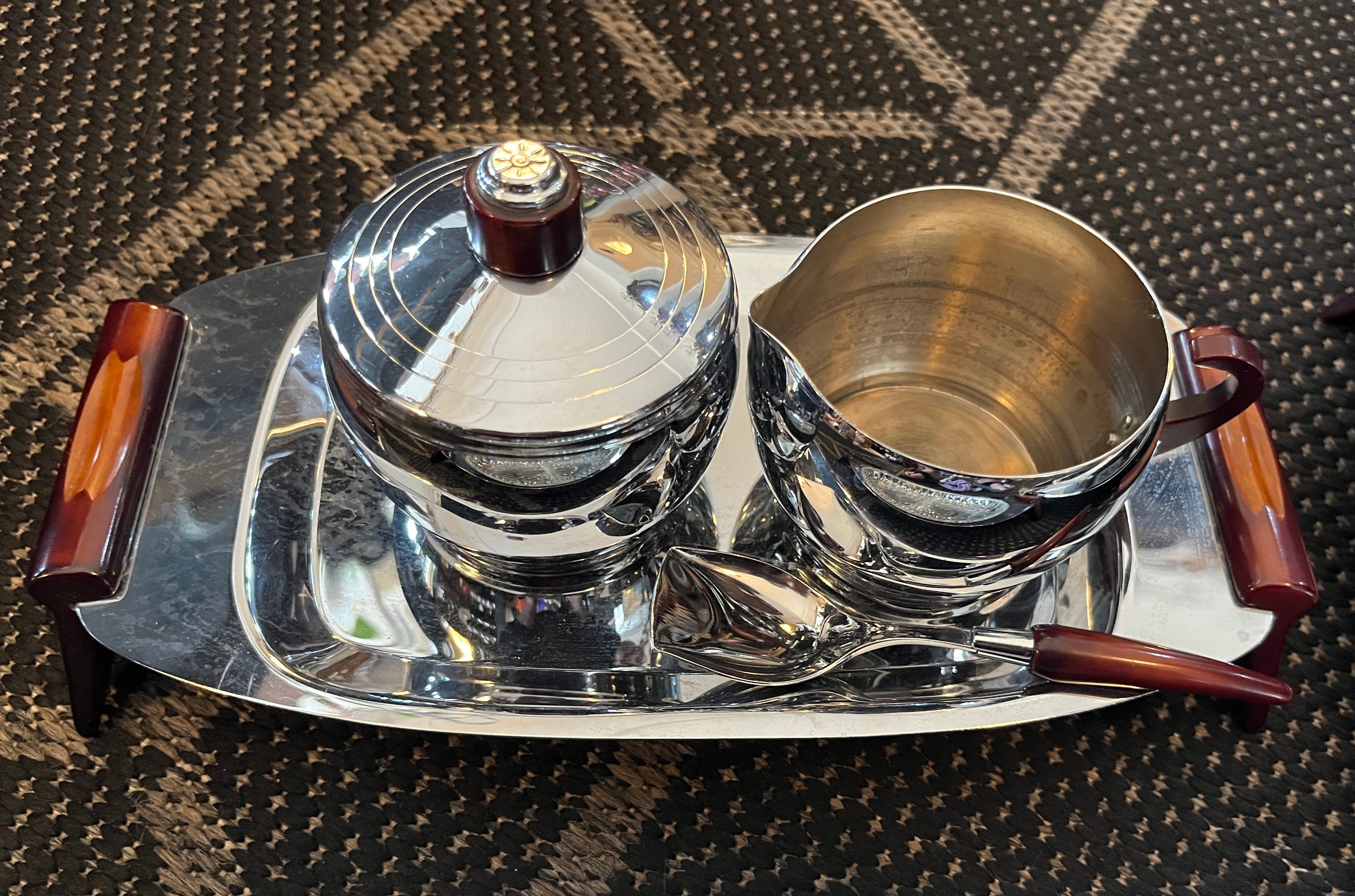 Gourmates chrome by Glo Hill