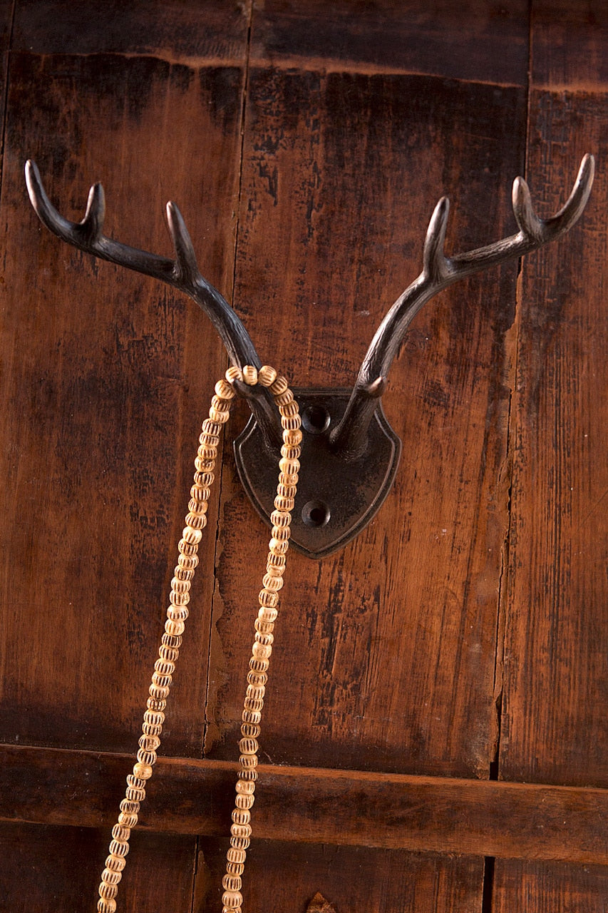 LARGE PEWTER FAUX ANTLER WALL HOOK