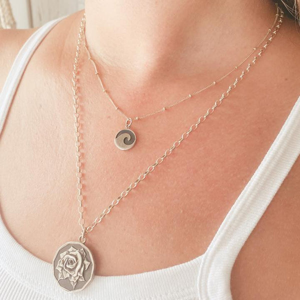 P + G Necklace Layering Genie