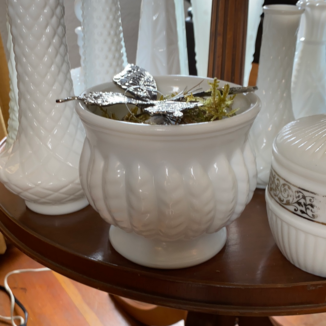 Randall Replica Milk Glass Planter Pot