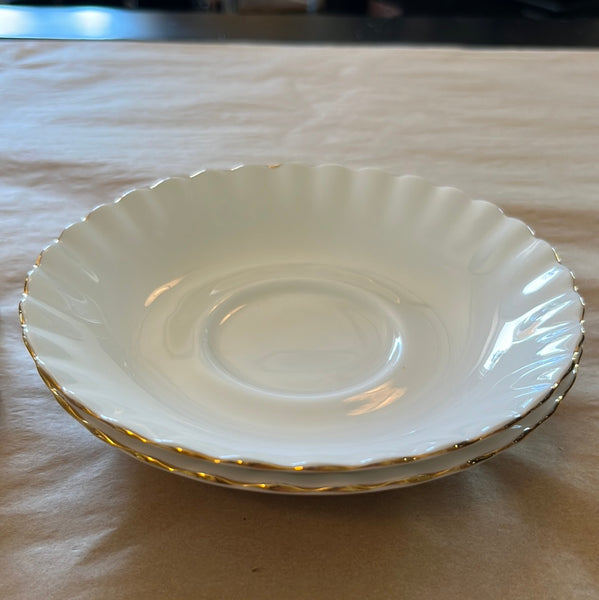 Vintage Royal Albert, Val D'or Tea Cups & Saucers
