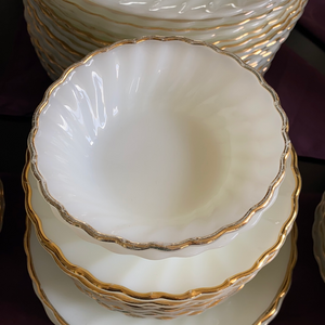 Milk glass dinnerware set online