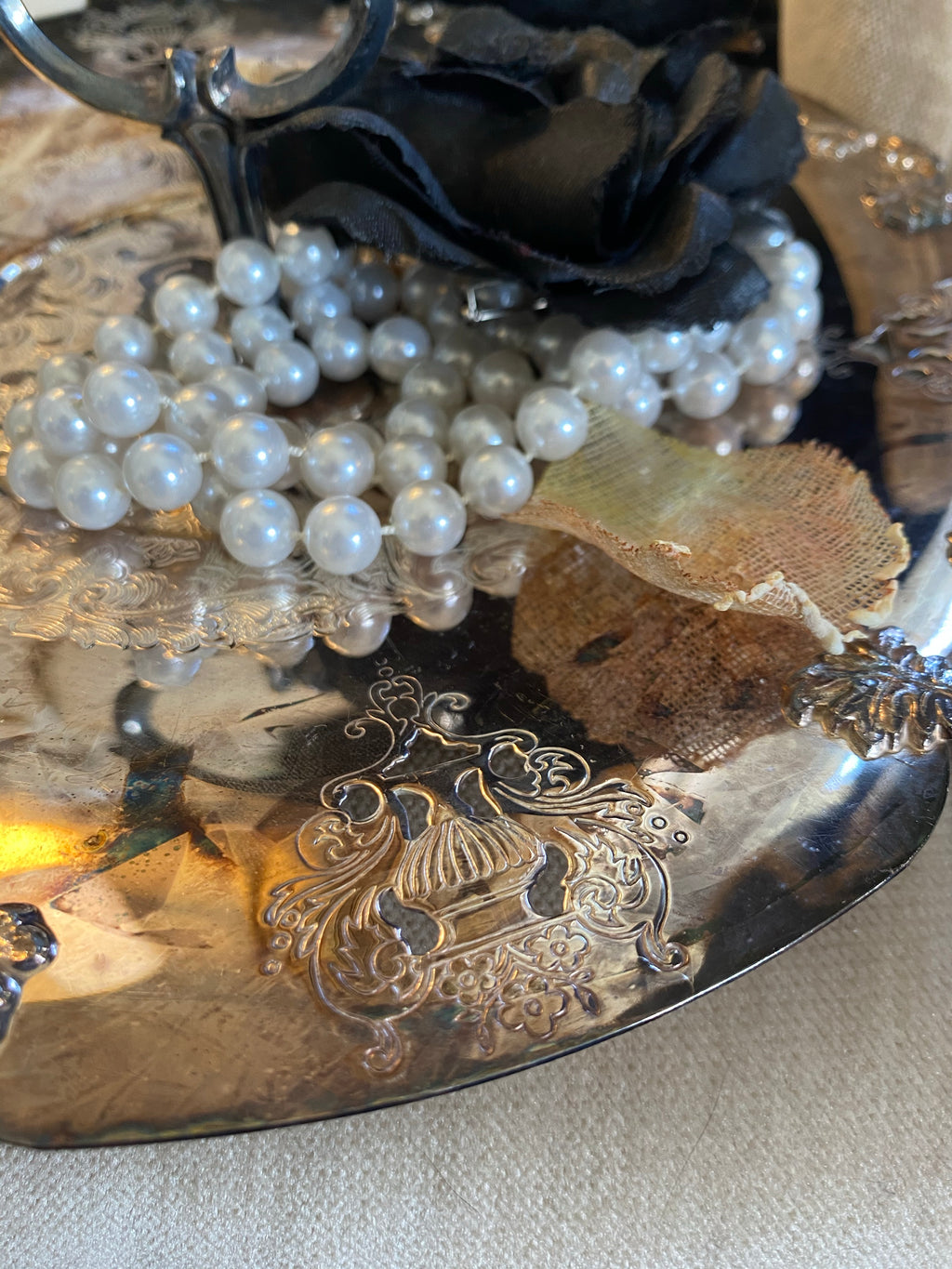 Coronet Silver Plated Dish w/ Handle & Pedestal Base