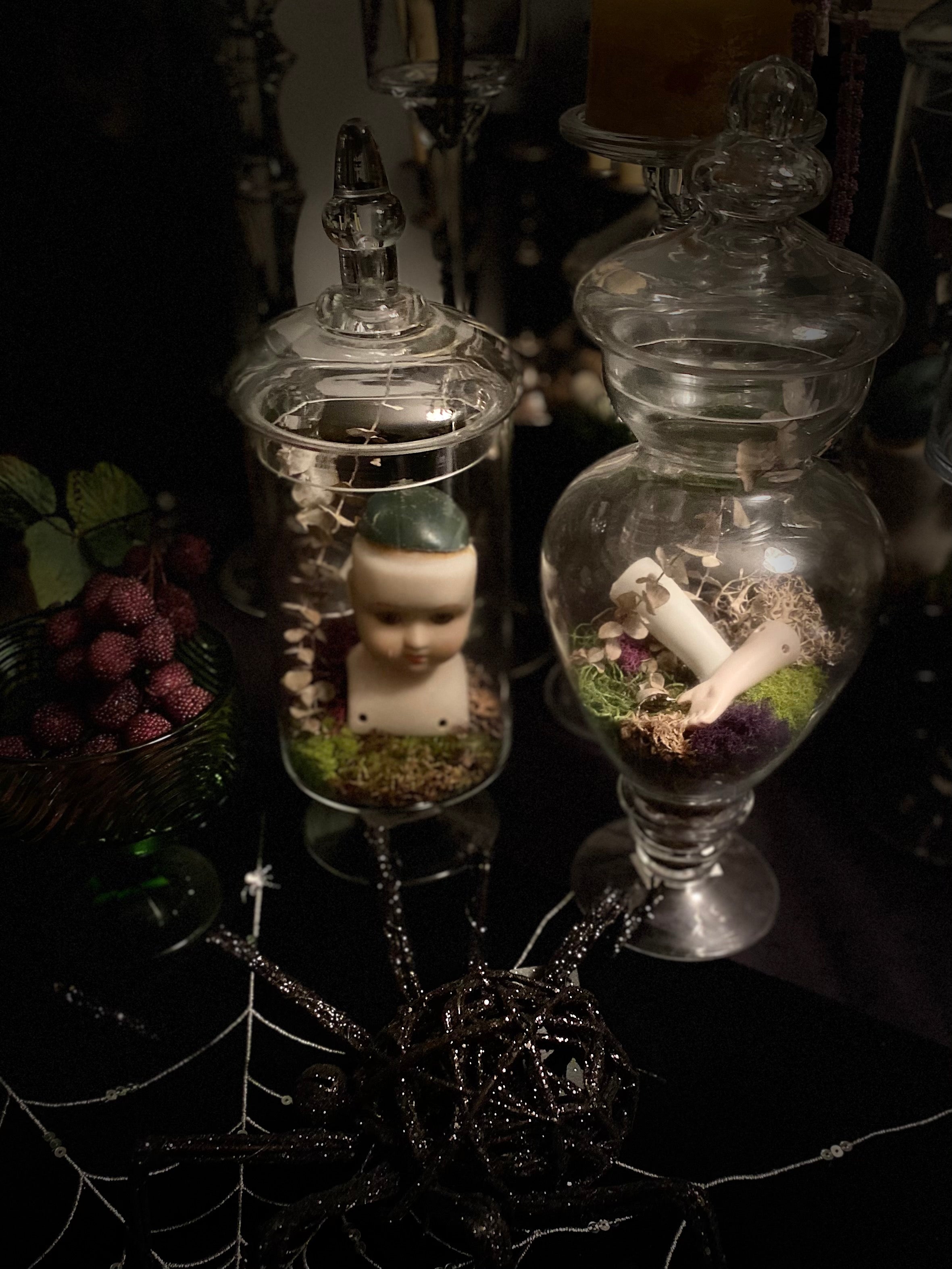 Various Vintage Porcelain Deconstructed Doll Pieces