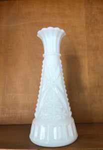 Anchor Hocking Stars and Bars Basic White Milk Glass Bud Vase Small