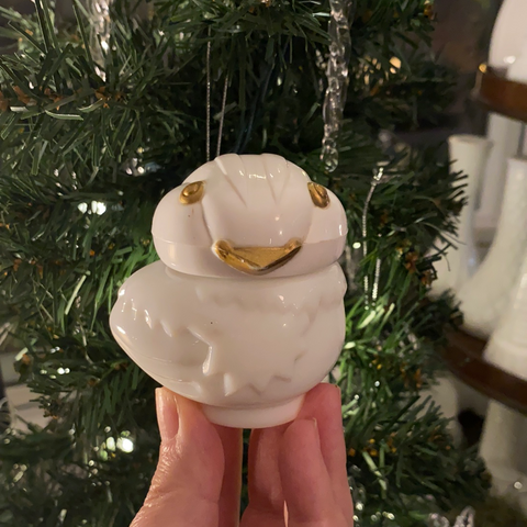 Vintage Avon Milk Glass Snow Bird