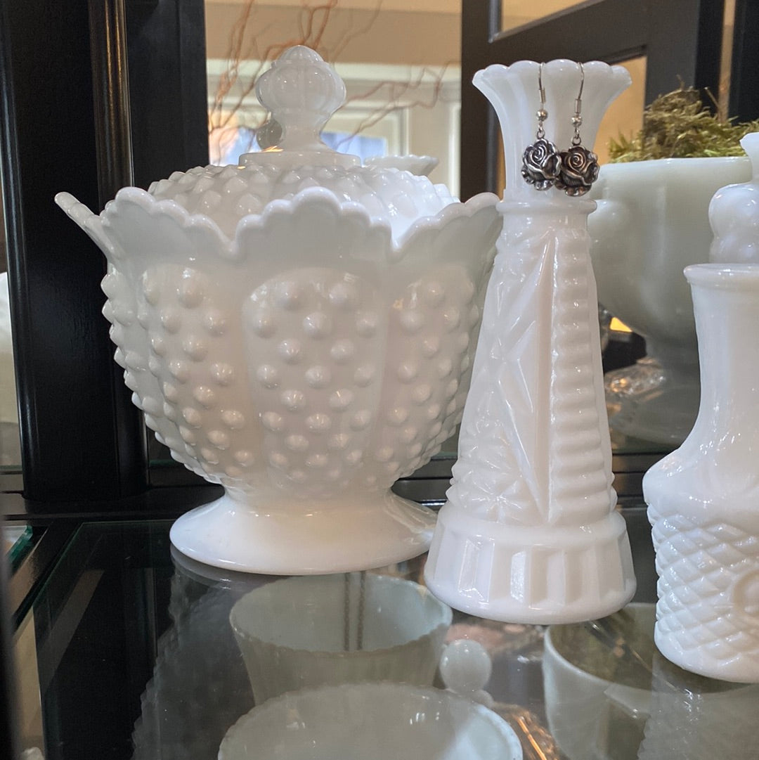 Vintage Fenton (Large) Hobnail Milk Glass Dish w/ Lid