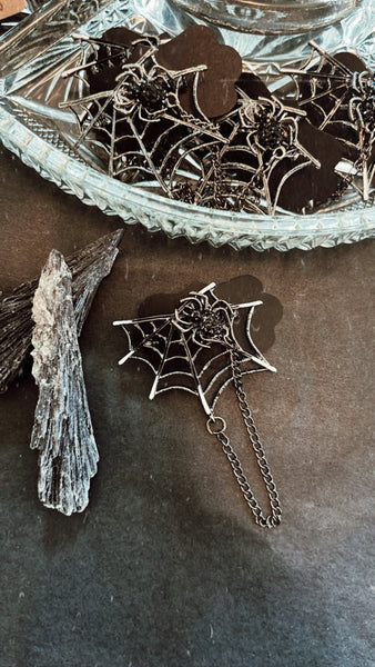 Spider Web Broach
