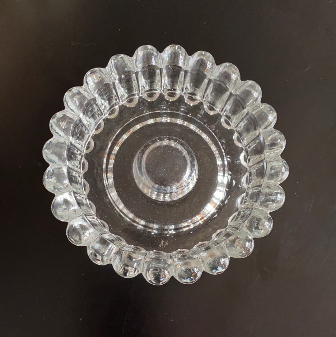 Vintage Clear Glass Scalloped Ashtray Thumb Rest 3 Slot